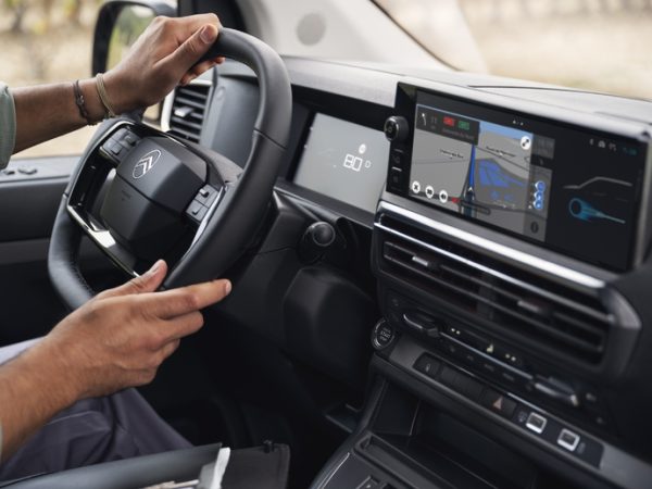 Système de navigation et de cartographie GPS (JUMPY)